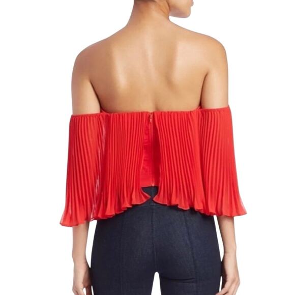 Guess Bright Red Micro Pleated Chiffon Off Shoulder Crop Top Blouse Size Large - Picture 7 of 7